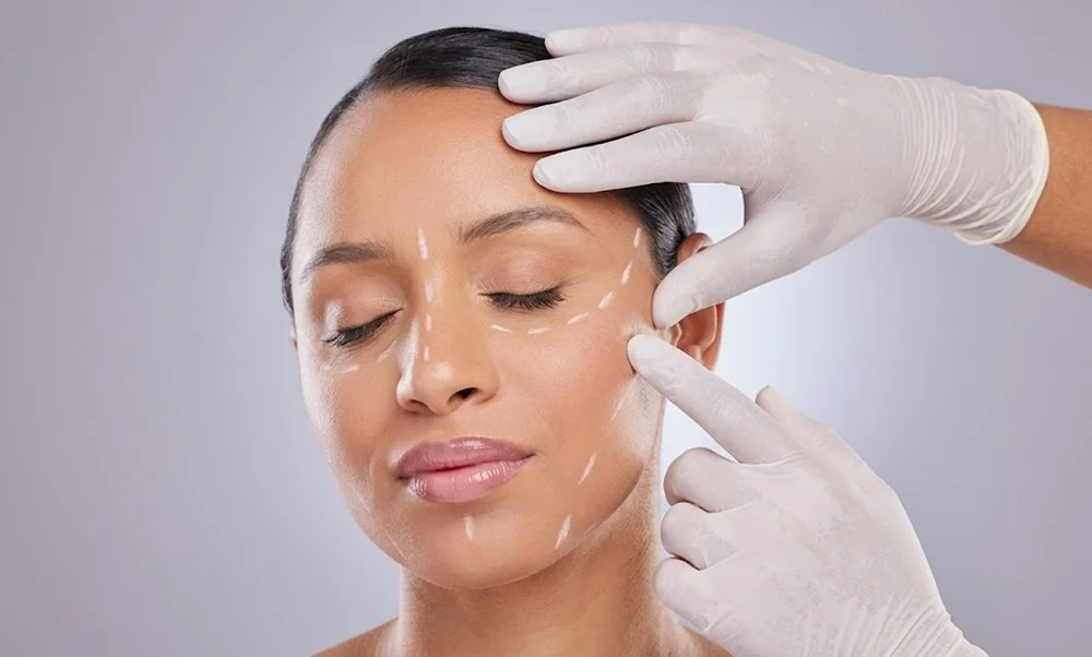  Botox and dermal fillers can sometimes be combined as part of the same aesthetic treatment