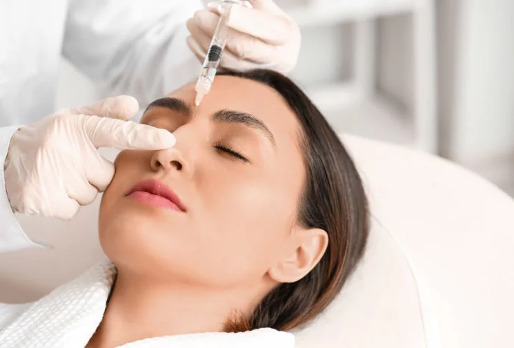 تكلفة تجميل الأنف في دبي