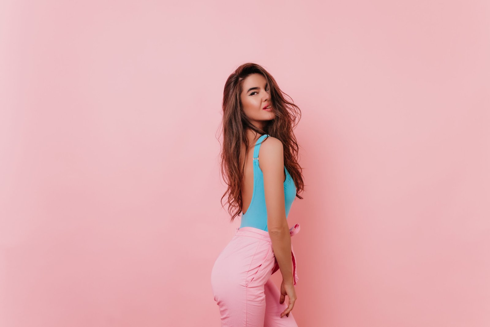من المرشح المناسب؟