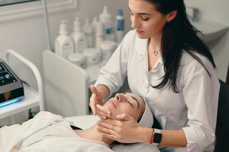 Professional skin treatment for loose face skin